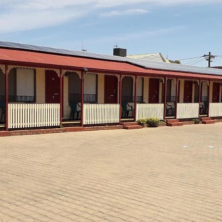 Daydream Motel And Apartments Broken Hill Eksteriør bilde