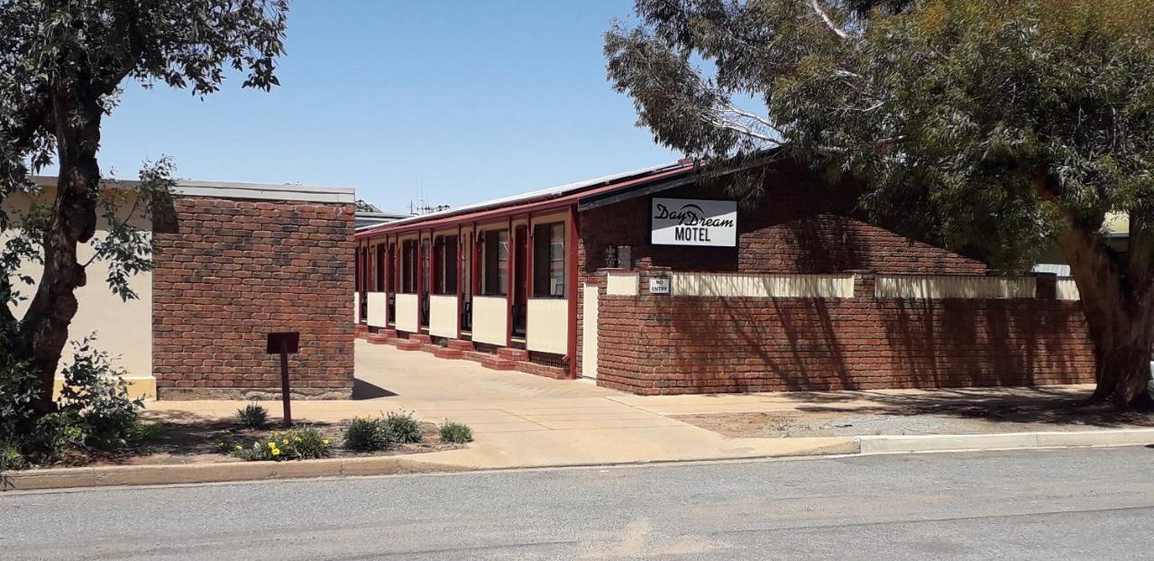Daydream Motel And Apartments Broken Hill Eksteriør bilde